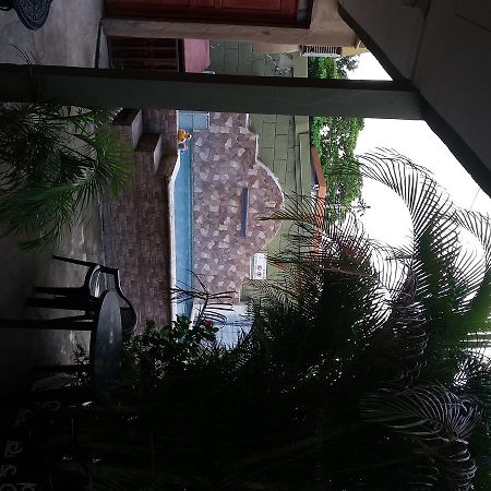Cabinas Madeleine Puntarenas Luaran gambar