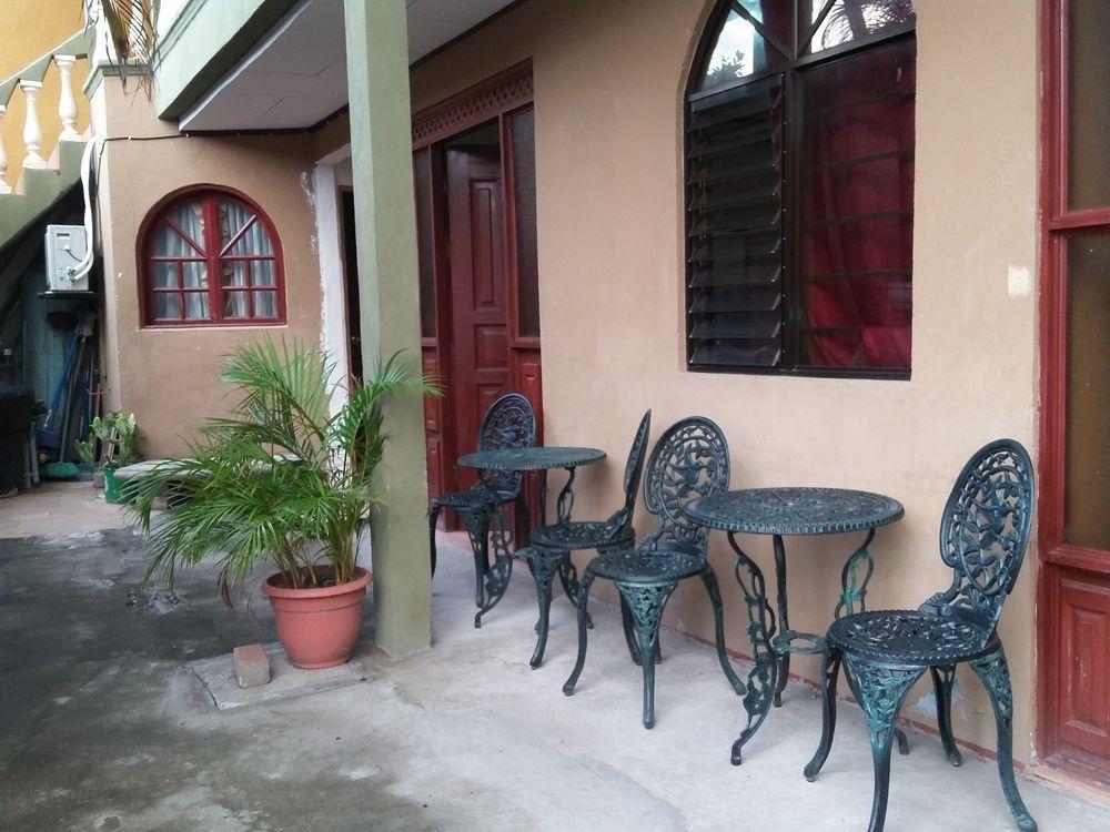 Cabinas Madeleine Puntarenas Luaran gambar